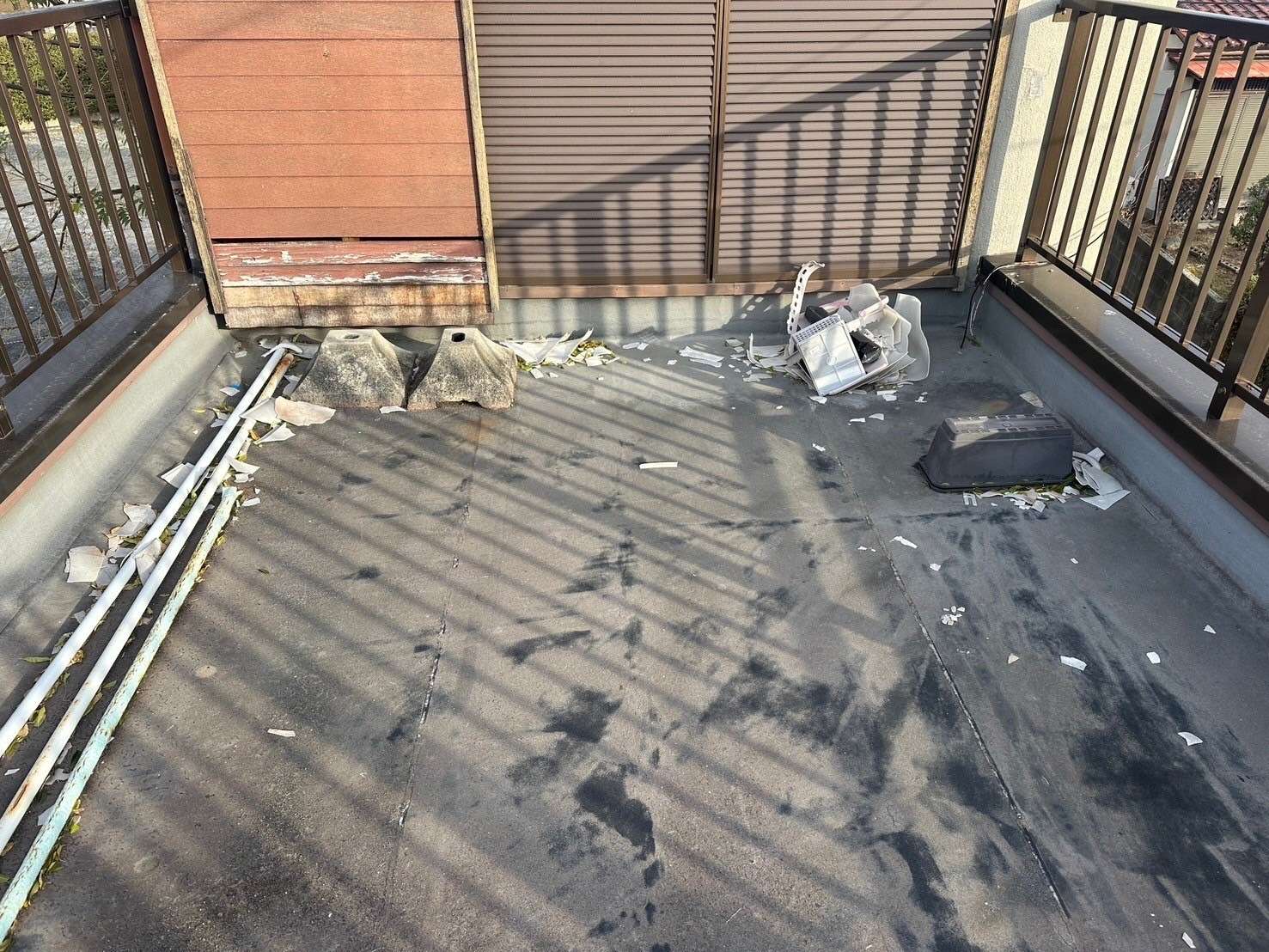 羽曳野市　ルーフバルコニーウレタン防水工事