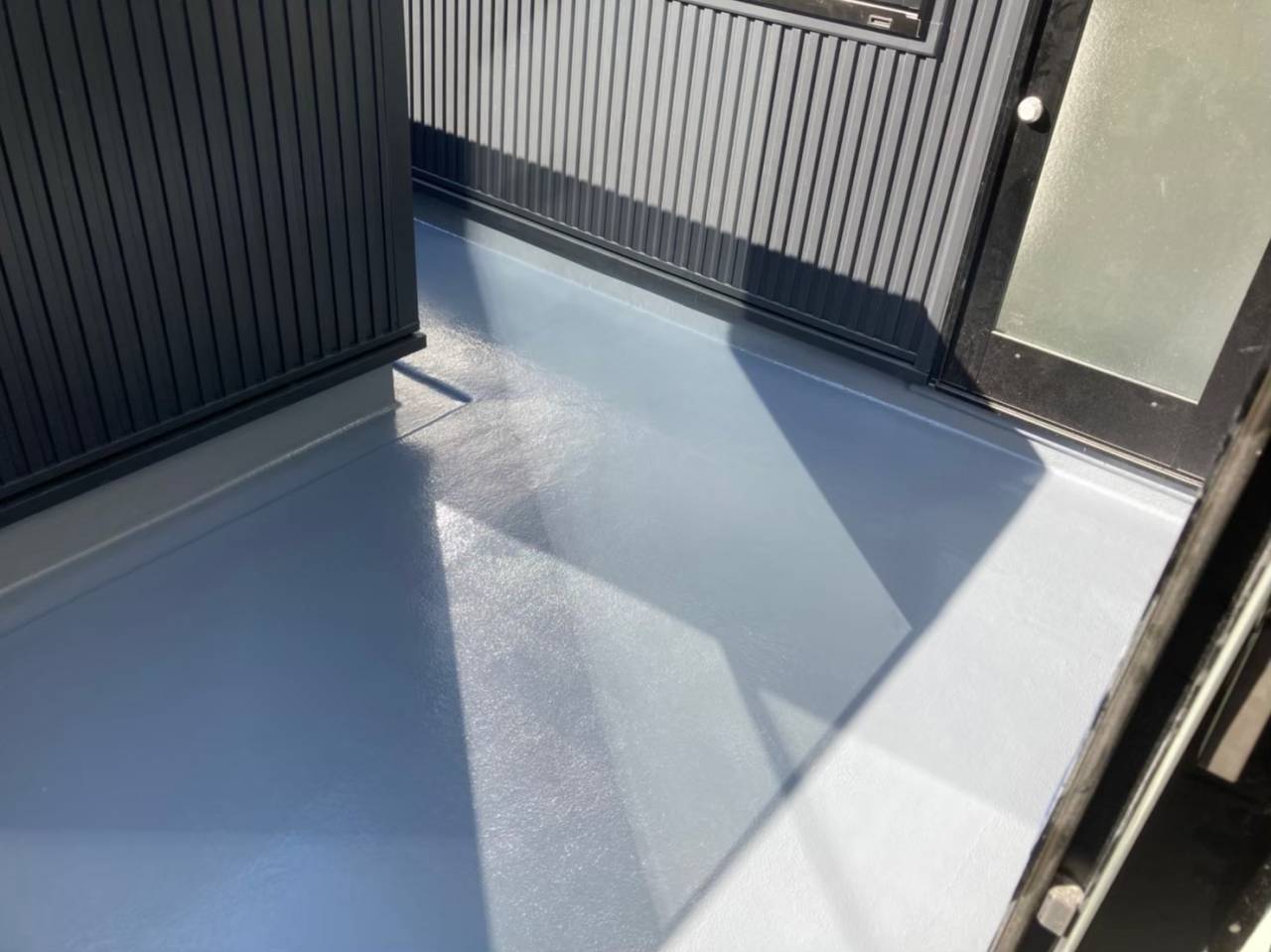 防水工事って二度塗り必要？