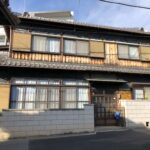 外壁杉板貼替＋外壁塗装 工事写真