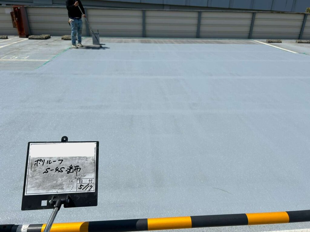 駐車場　ウレタン・FRP複合防水工法 工事写真