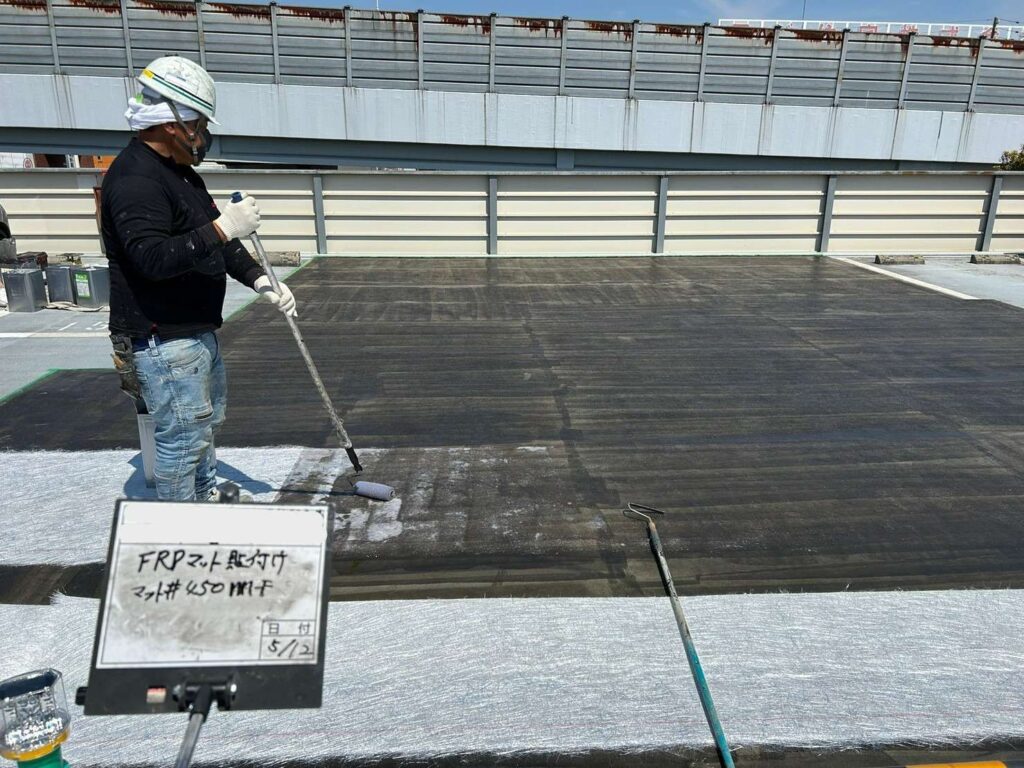 駐車場　ウレタン・FRP複合防水工法 工事写真