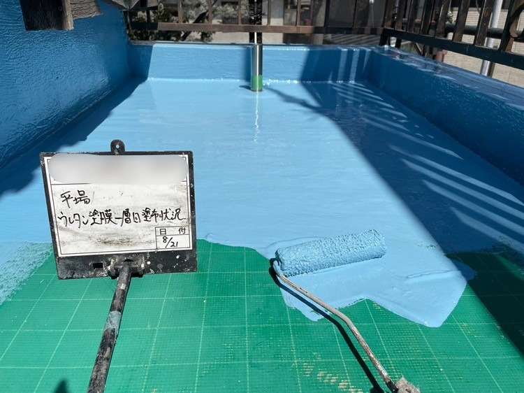 バルコニー　ウレタン防水工事と手摺り塗装工事 工事写真