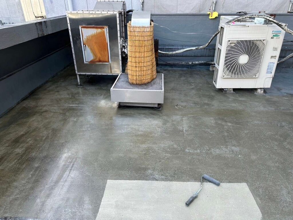 屋上のウレタン防水通気緩衝工法 工事写真