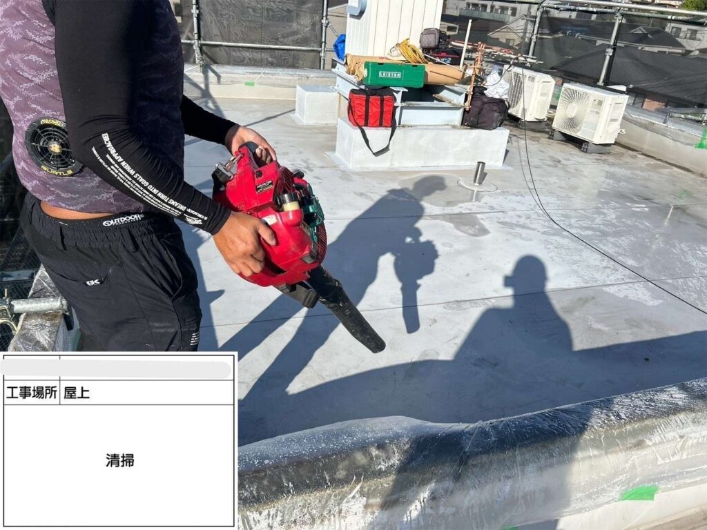 吹田市　会社ビル屋上塩ビシート防水工事 工事写真