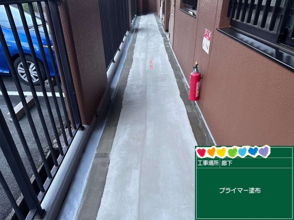 奈良県生駒市　廊下長尺シート防水工事 工事写真