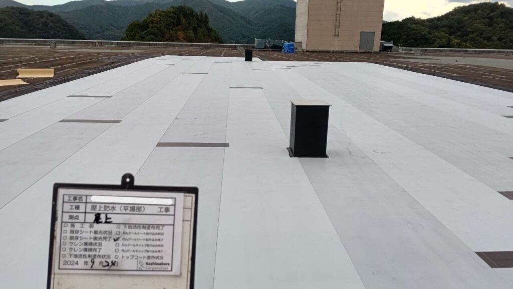 京都府　某ショッピングモール　アスファルト防水 工事写真