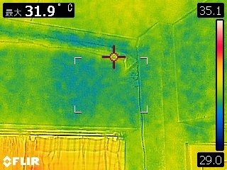 サーモグラフィーによる雨漏り調査